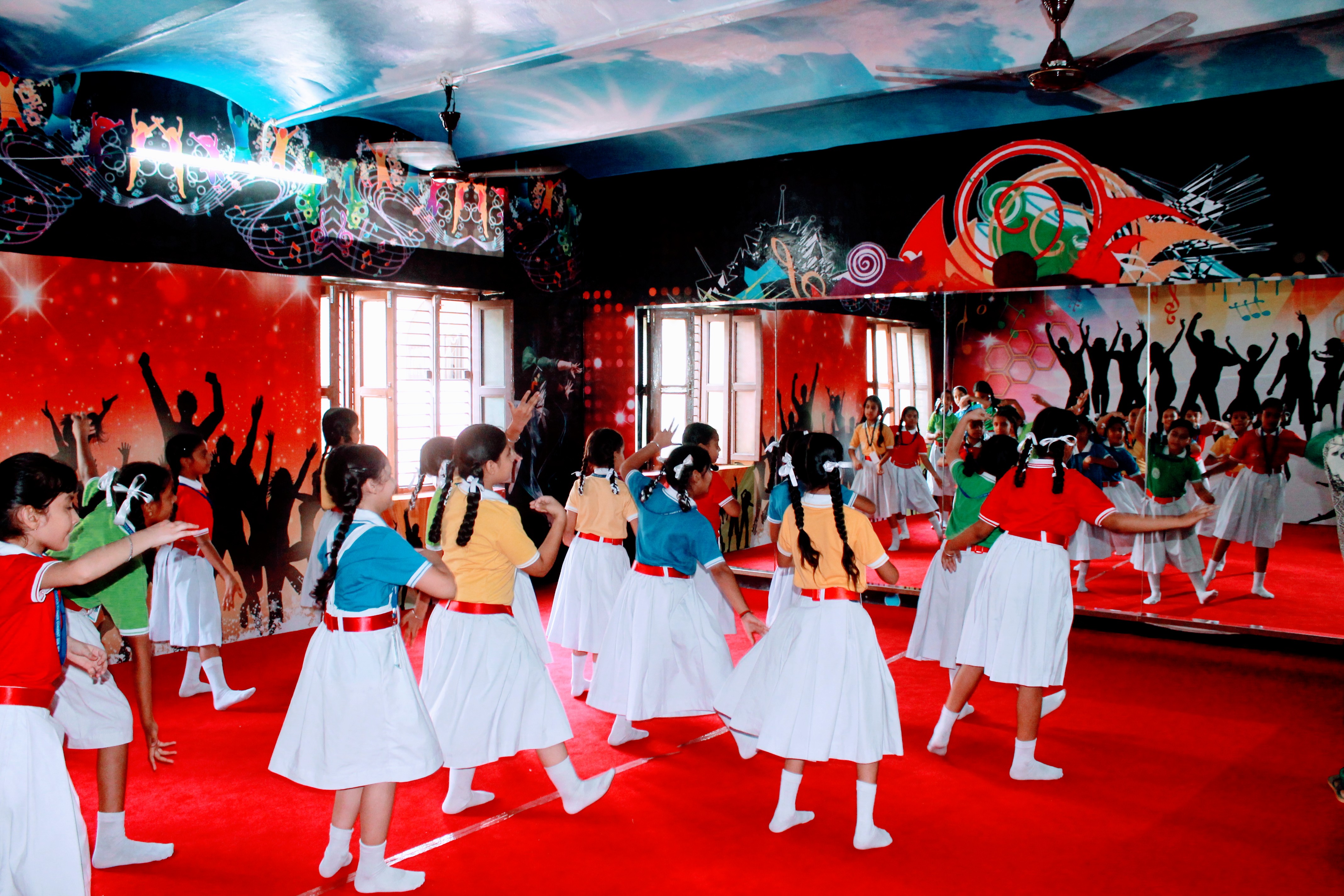 DANCE ROOM
